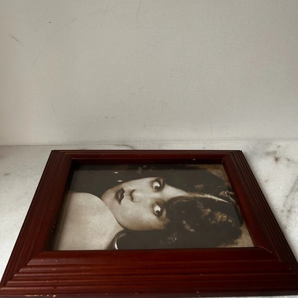Vintage Wooden Frame brown for 5”x7” photo